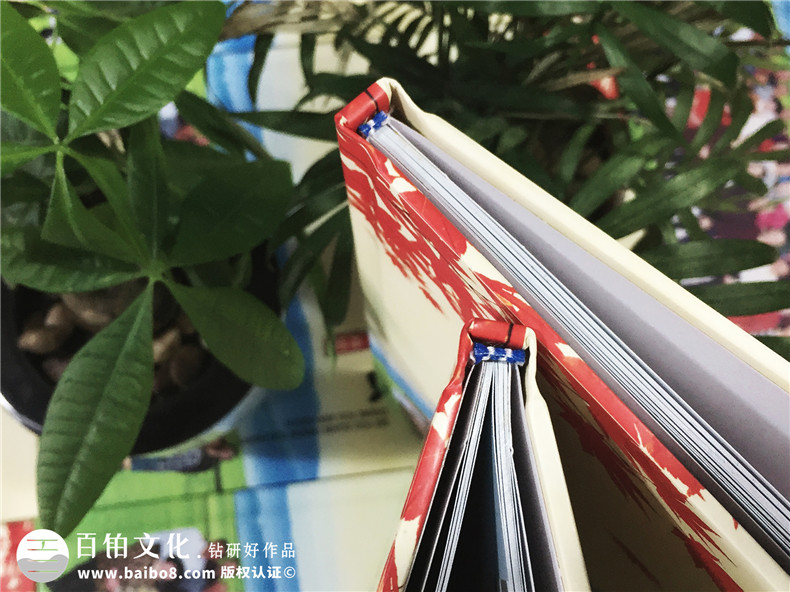 一起看看紀(jì)念冊(cè)制作應(yīng)該怎么完成 紀(jì)念冊(cè)去哪里制作才好？