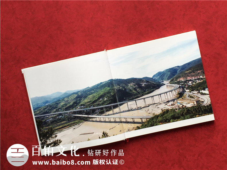 企業(yè)紀(jì)念冊制作方法-記載企業(yè)砥礪前行的光輝事件第2張-宣傳畫冊,紀(jì)念冊設(shè)計(jì)制作-價(jià)格費(fèi)用,文案模板,印刷裝訂,尺寸大小