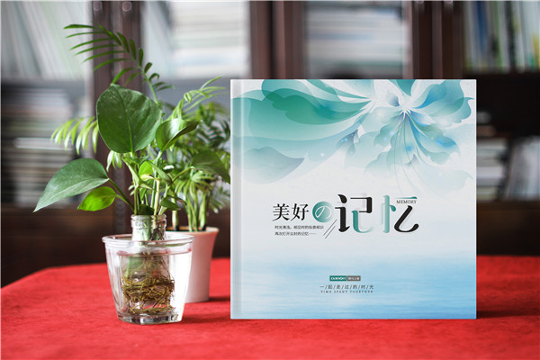 綠色記憶，榮耀榮休-工業(yè)公司女領導工作回顧紀念冊
