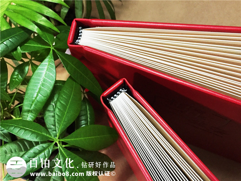 結(jié)婚紀念品送什么好 結(jié)婚周年紀念冊設(shè)計只為記憶人生美好！第2張-宣傳畫冊,紀念冊設(shè)計制作-價格費用,文案模板,印刷裝訂,尺寸大小