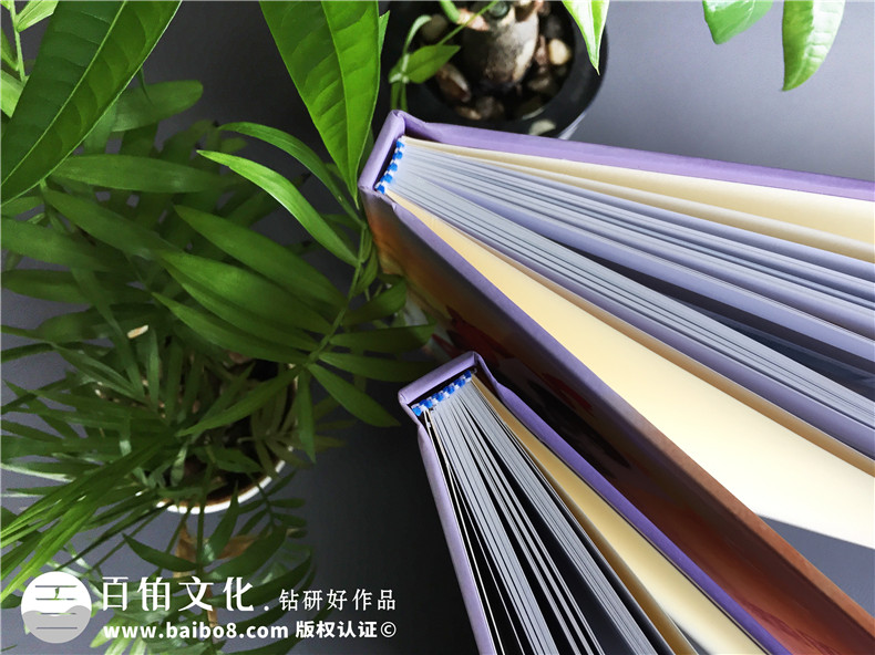 父母紀念冊制作怎么辦？為母親制作紀念冊 留存家庭幸福第2張-宣傳畫冊,紀念冊設計制作-價格費用,文案模板,印刷裝訂,尺寸大小