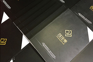 畫冊(cè)設(shè)計(jì)流程 專業(yè)的畫冊(cè)制作流程 看畫冊(cè)策劃與設(shè)計(jì)、裝訂與制作！