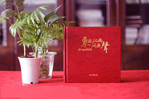 紀(jì)念冊制作公司帶給我們的紀(jì)念意義 制作一本精美的紀(jì)念冊作品！