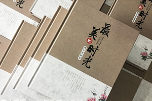 新手怎么制作聚會紀(jì)念冊？制作班級同學(xué)聚會相冊對大家的影響